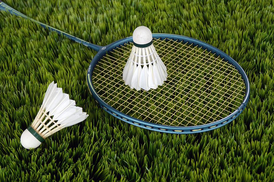 Comment recorder une raquette de badminton - Tutoriel de